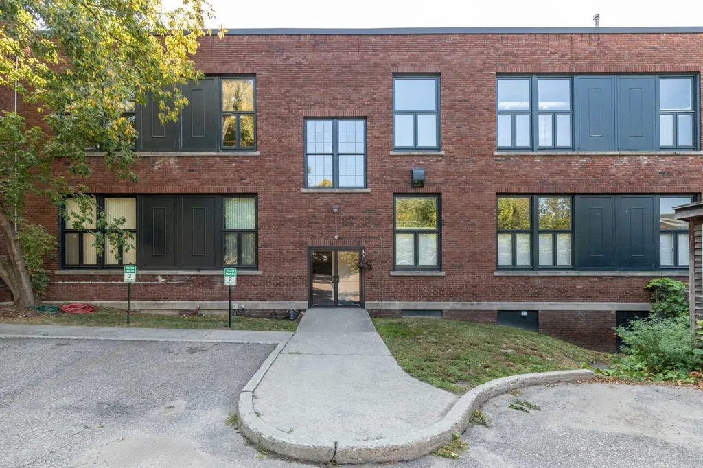 67 Union Street Winooski VT 05404