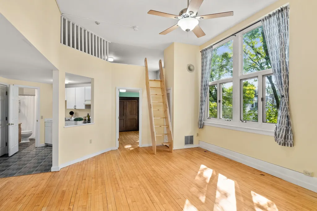 67 Union Street Winooski VT 05404