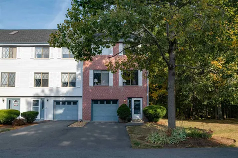 16 Vanden Road Merrimack NH 03054