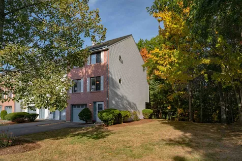 16 Vanden Road Merrimack NH 03054