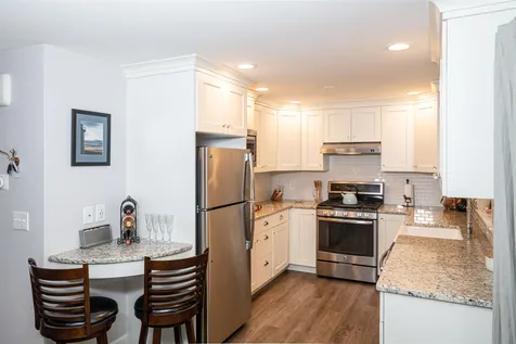 16 Vanden Road Merrimack NH 03054