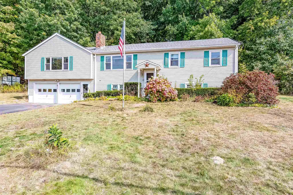2689 Malletts Bay Avenue Colchester VT 05446