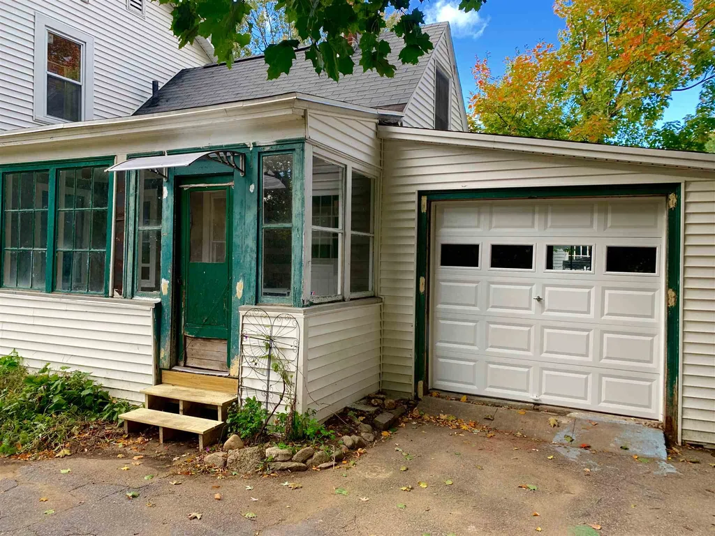 22 Fairfield Court Keene NH 03431