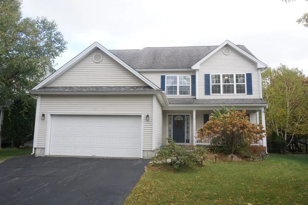19 Bower Street South Burlington VT 05403