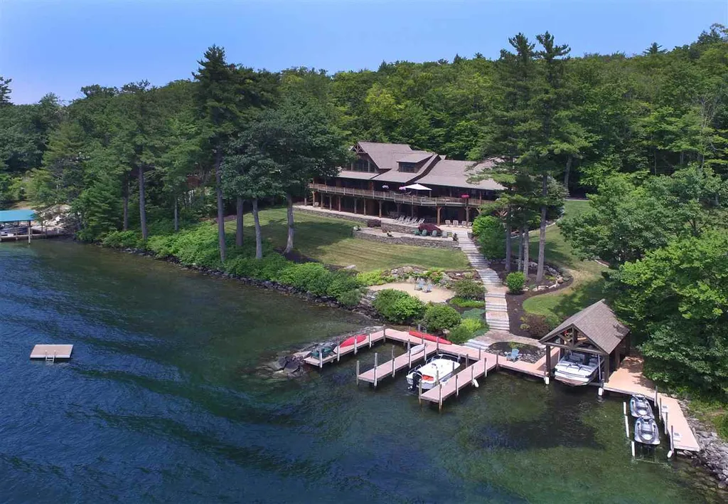 230 Edgewater Drive Gilford NH 03249