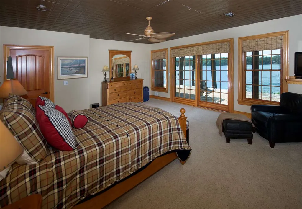 230 Edgewater Drive Gilford NH 03249