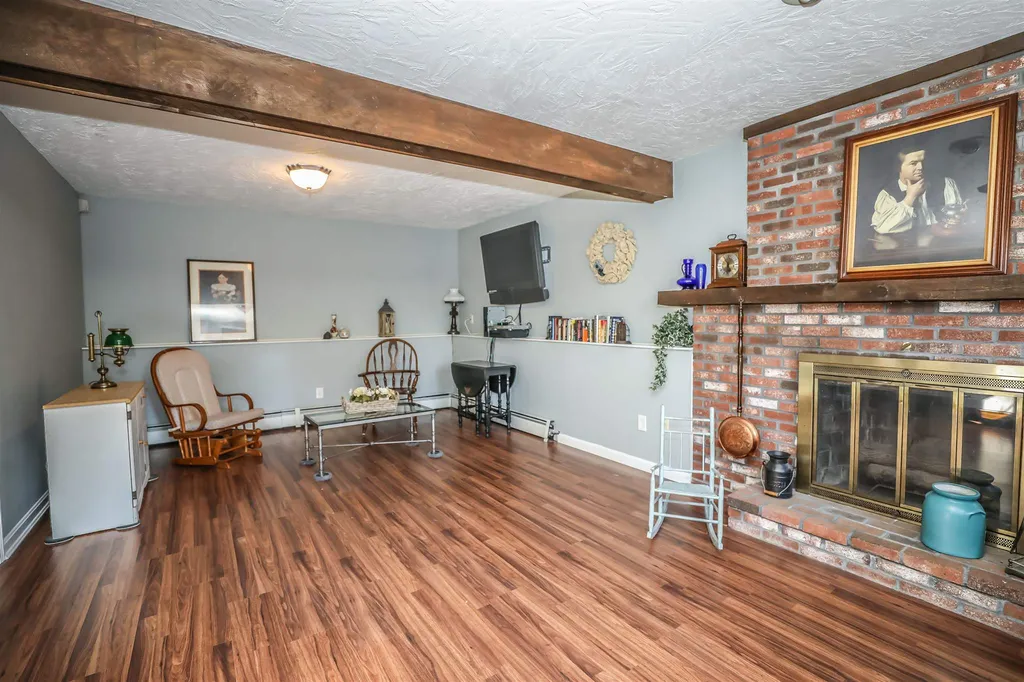 9 Peggy Lane Salem NH 03079