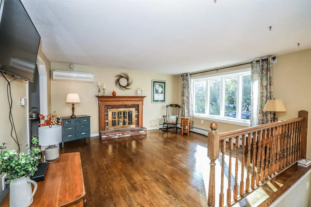 9 Peggy Lane Salem NH 03079