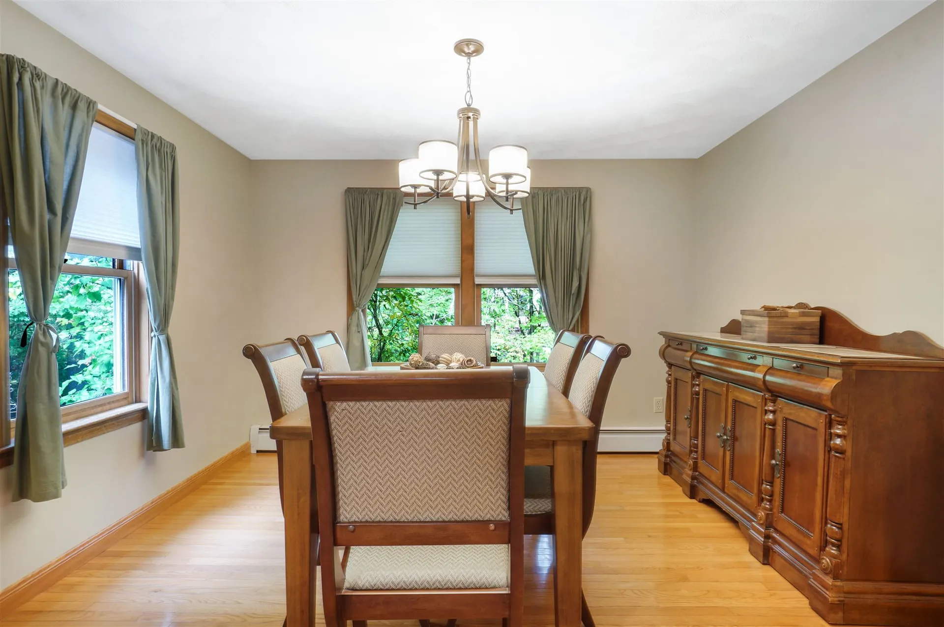 3 Hawkview Road Hudson NH 03051