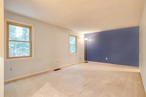5 Braemar Road Windham NH 03087