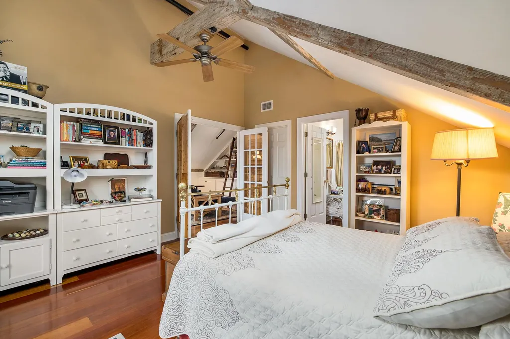 6 Bay Road Newmarket NH 03857