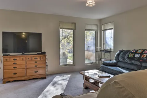 194 Pako Avenue Keene NH 03431