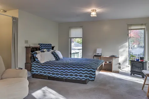 194 Pako Avenue Keene NH 03431