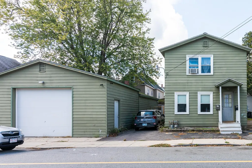 73 Palm Street Nashua NH 03060