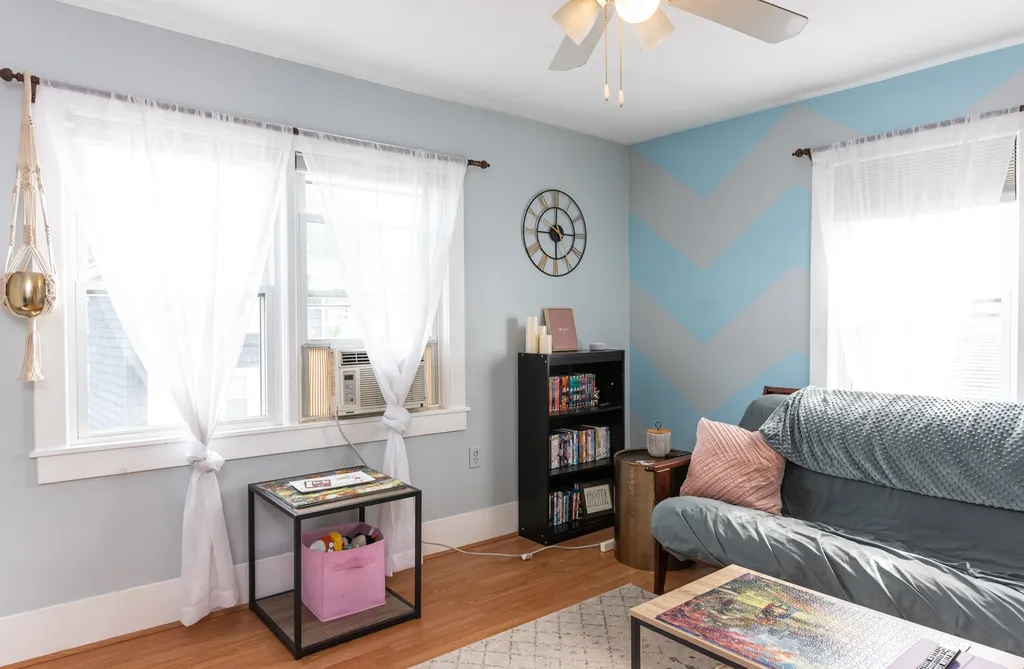 73 Palm Street Nashua NH 03060