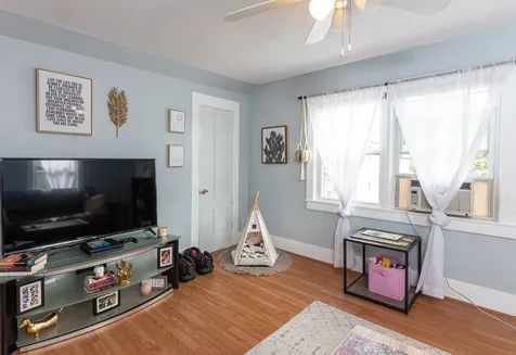73 Palm Street Nashua NH 03060