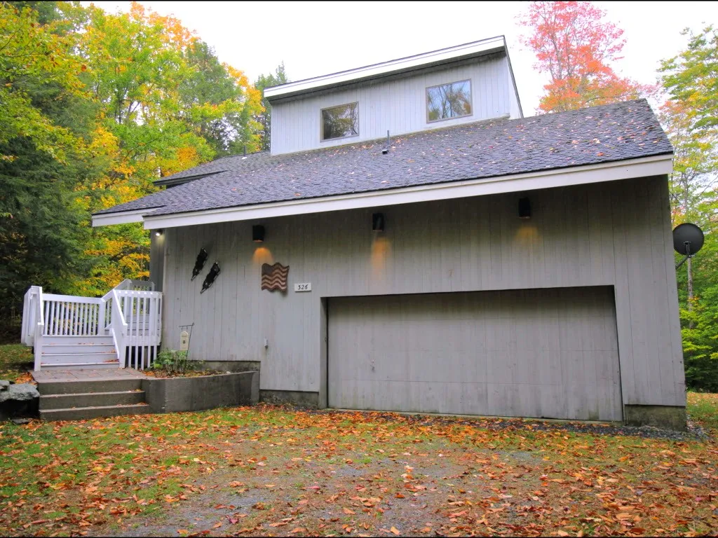 326 Susan Lynn Lane Wardsboro VT 05355