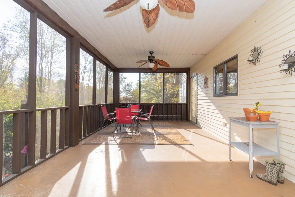 113 Dudley Hill Road Pembroke NH 03275