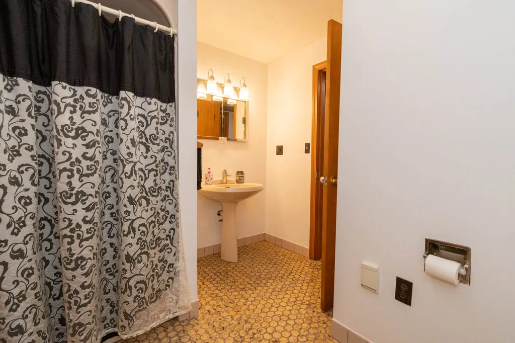 113 Dudley Hill Road Pembroke NH 03275