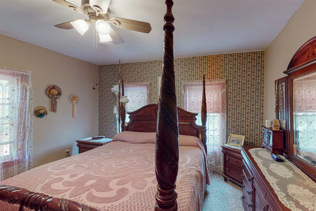 232 Stockbridge Corner Road Alton NH 03809