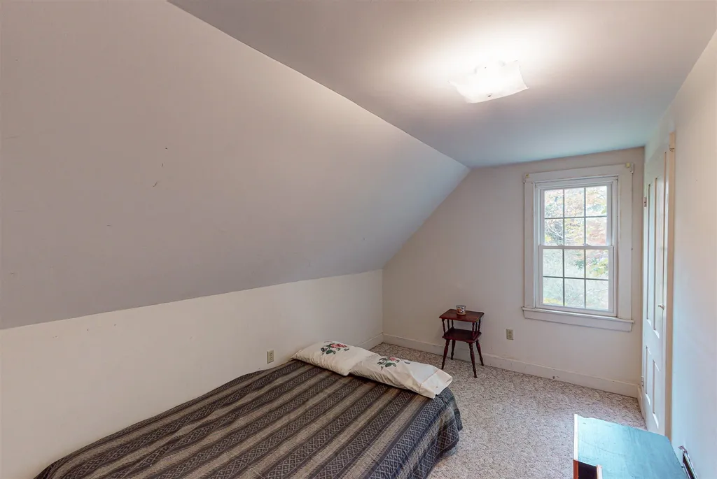232 Stockbridge Corner Road Alton NH 03809