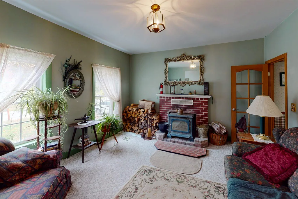 232 Stockbridge Corner Road Alton NH 03809