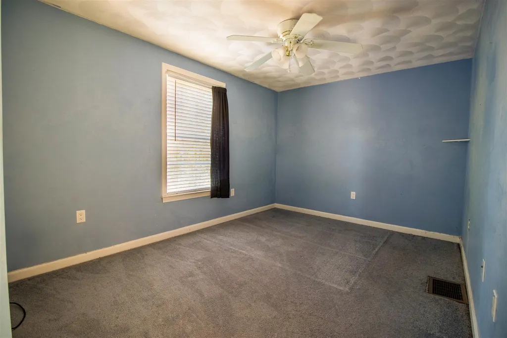 187 Old Gage Hill Road Pelham NH 03076