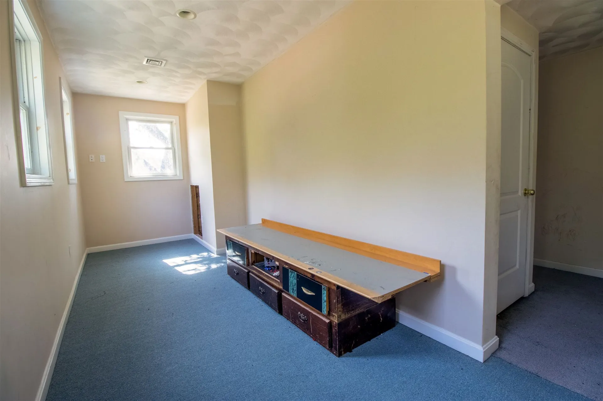 187 Old Gage Hill Road Pelham NH 03076