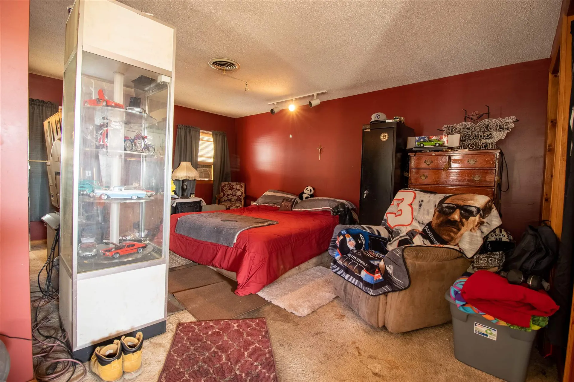 187 Old Gage Hill Road Pelham NH 03076