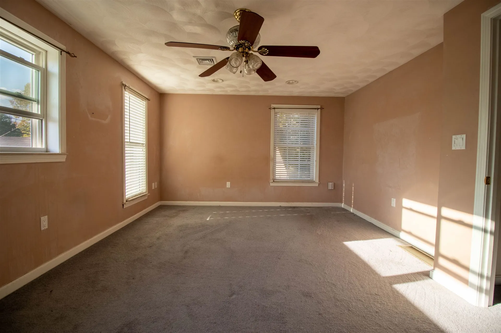 187 Old Gage Hill Road Pelham NH 03076