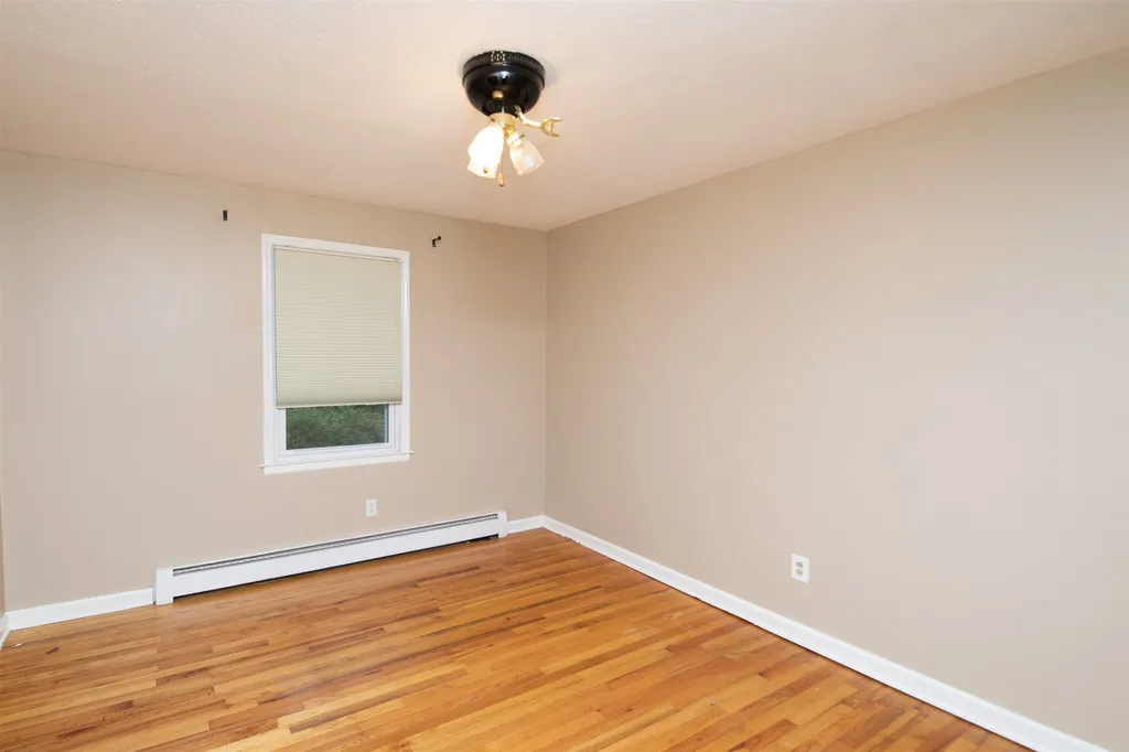 18 Alderbrook Road Essex VT 05452