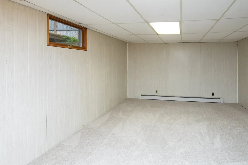 18 Alderbrook Road Essex VT 05452