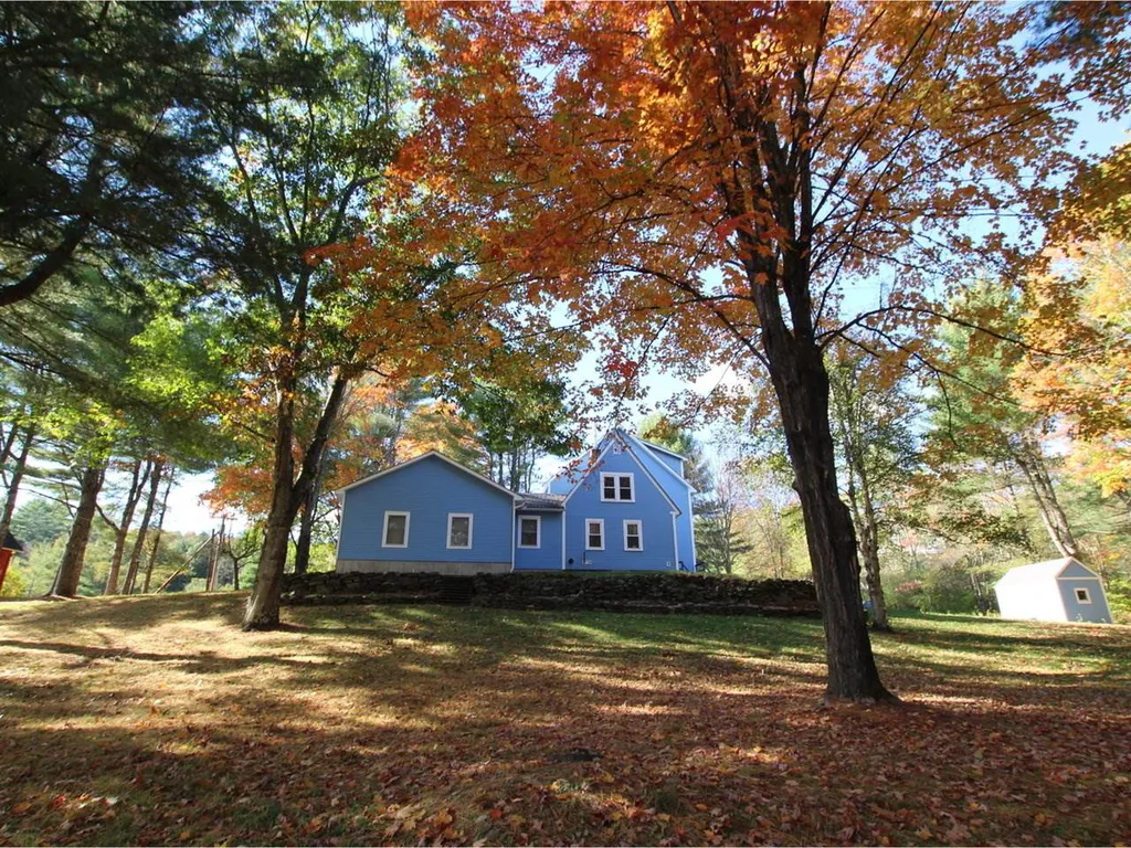 392 River Road Stowe VT 05672