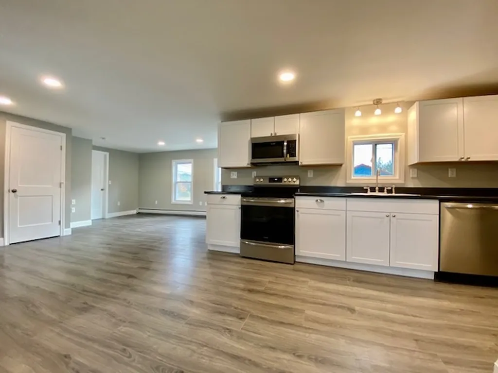 1 Garland Road Barnstead NH 03218
