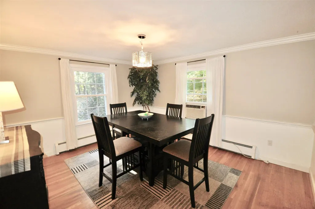 225 Pine Hill Road Hollis NH 03049
