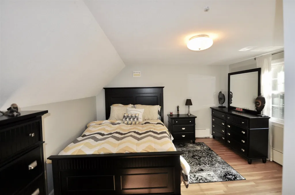 225 Pine Hill Road Hollis NH 03049