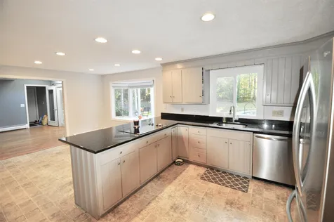 225 Pine Hill Road Hollis NH 03049