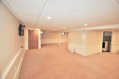 225 Pine Hill Road Hollis NH 03049