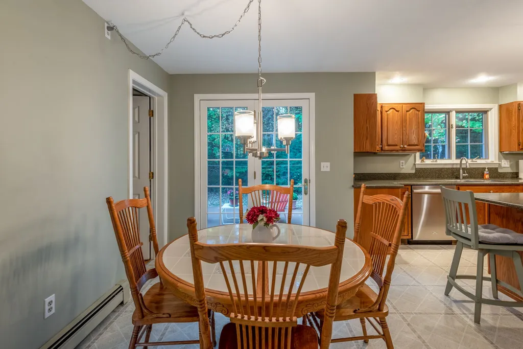 291 Stoney Brook Road New London NH 03257