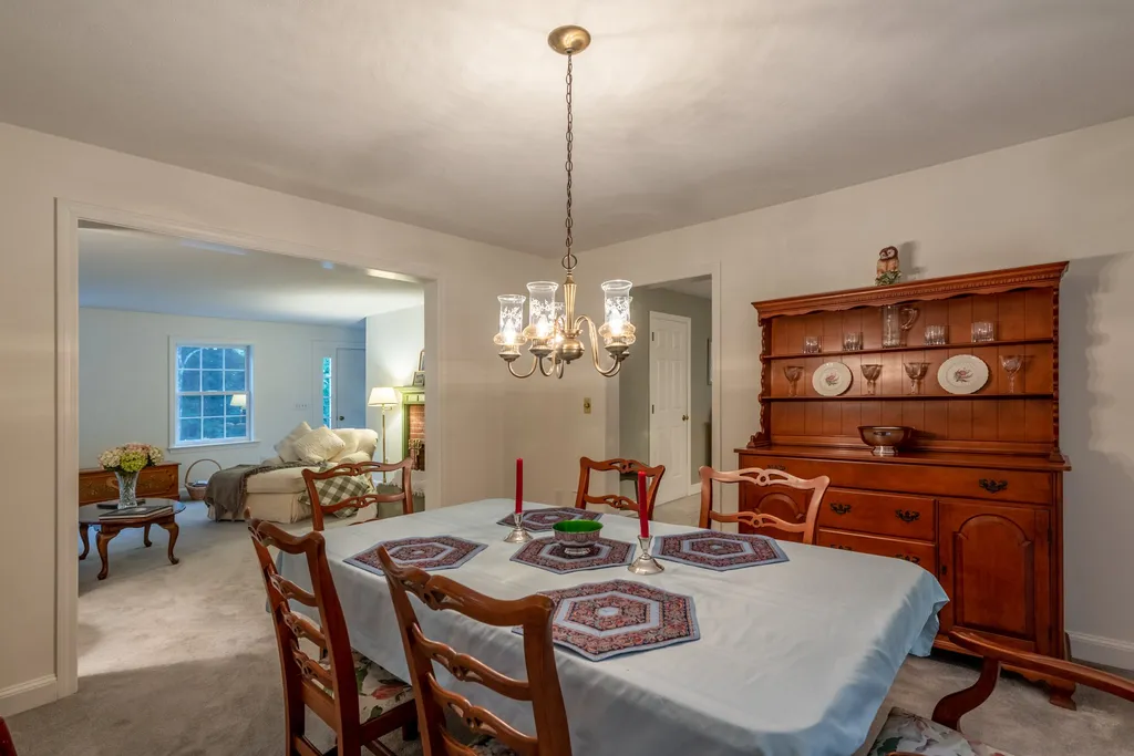 291 Stoney Brook Road New London NH 03257
