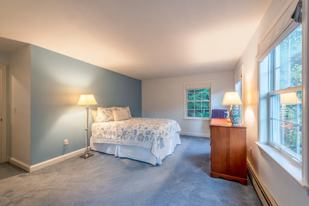 291 Stoney Brook Road New London NH 03257