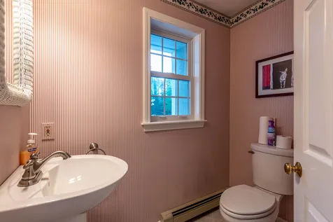 291 Stoney Brook Road New London NH 03257