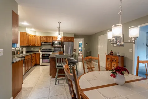 291 Stoney Brook Road New London NH 03257