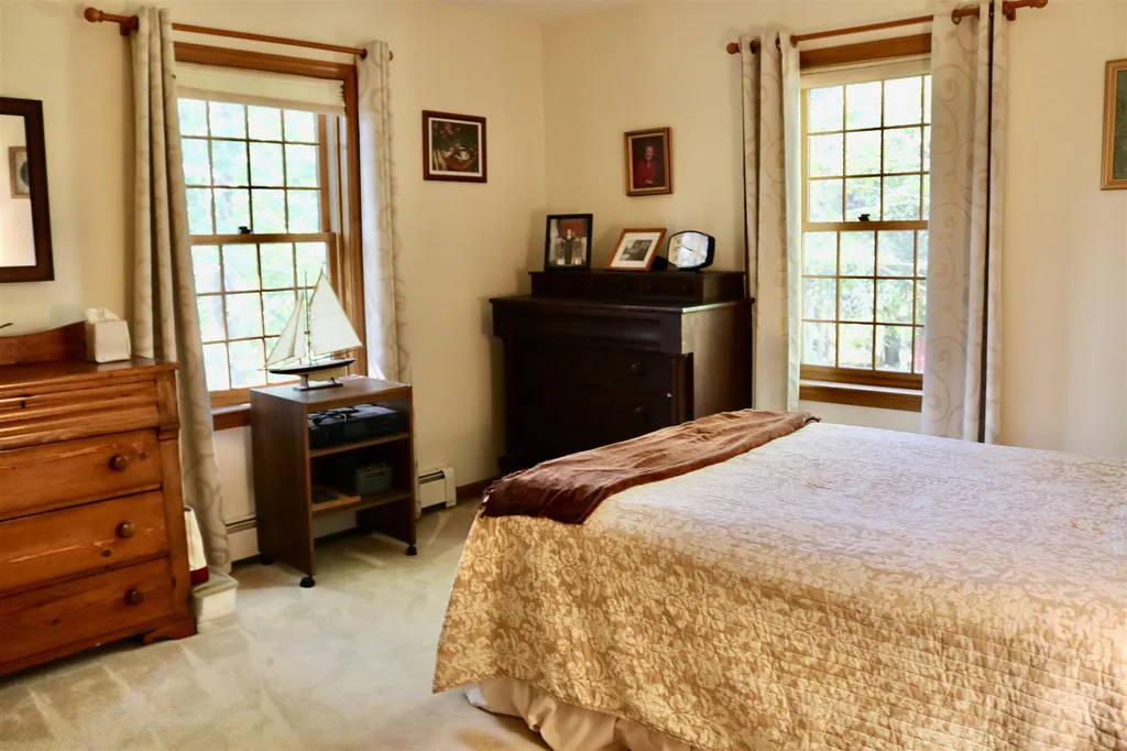 5 Downer Drive Hampton NH 03842