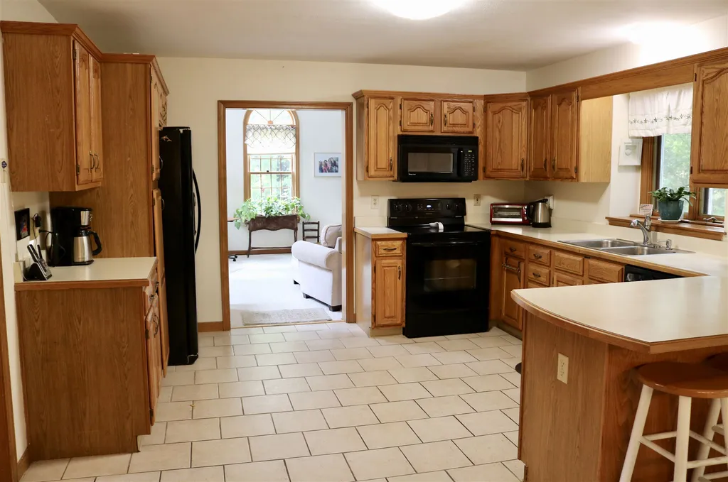 5 Downer Drive Hampton NH 03842