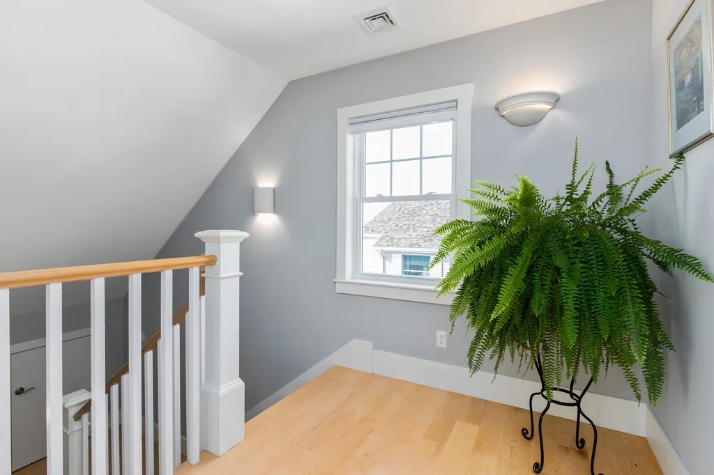 9 Groveland Street Seabrook NH 03874