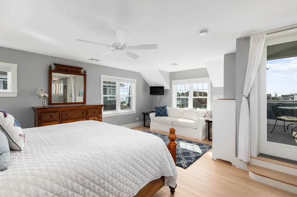 9 Groveland Street Seabrook NH 03874