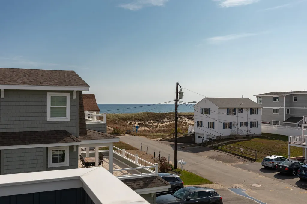 9 Groveland Street Seabrook NH 03874
