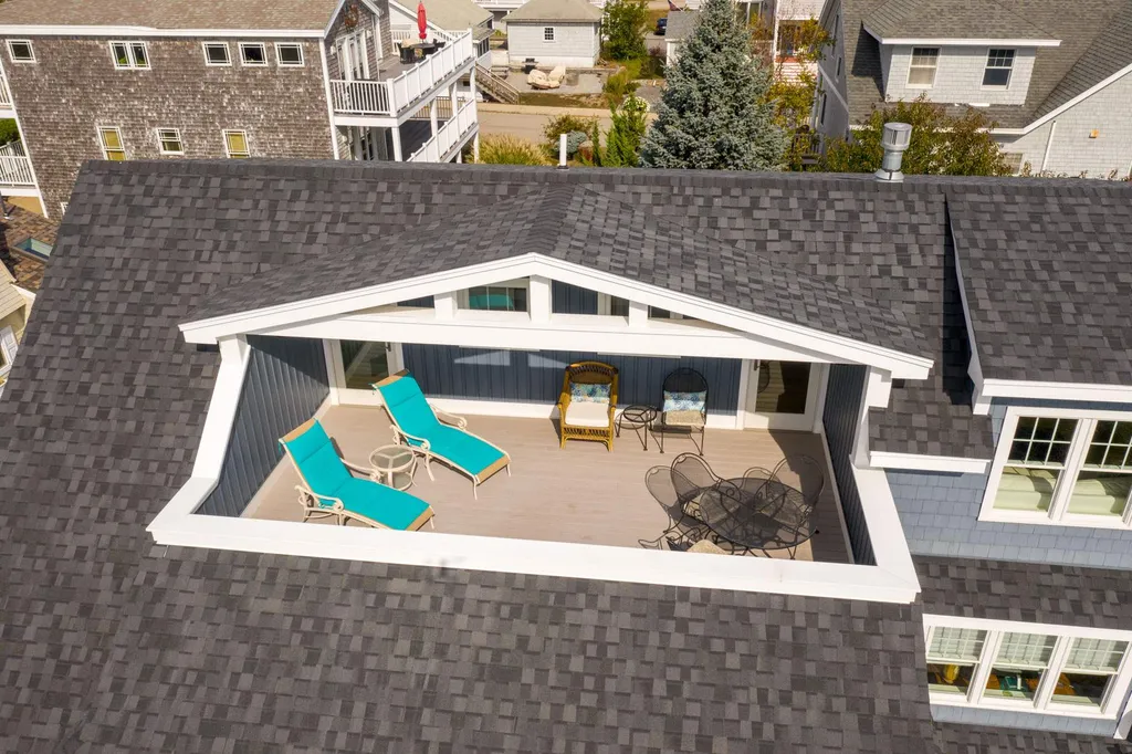 9 Groveland Street Seabrook NH 03874