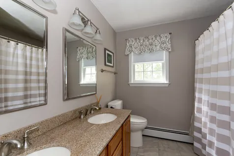 30 Brookview Terrace Bedford NH 03110